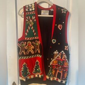 Gingerbread house Christmas vest 🎅🏼🎄